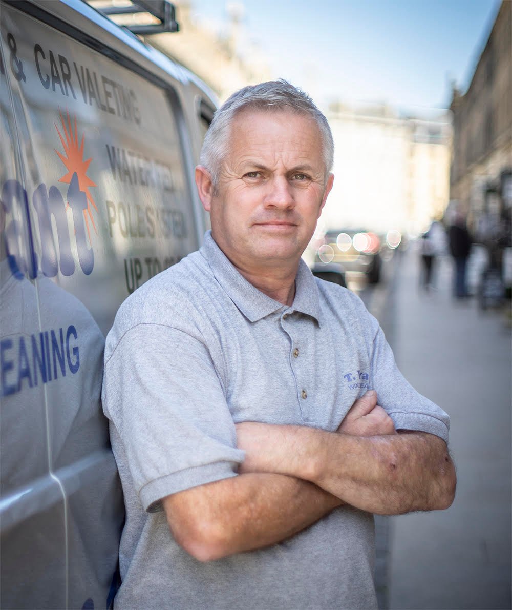 TOMMY BRYANT WINDOW CLEANER EDINBURGH