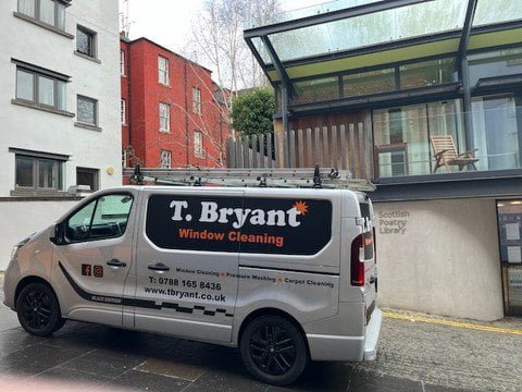 READ MORE ABOUT THE ARTICLE THE SCOTTISH POETRY LIBRARY: A HAVEN FOR SCOTTISH POETRY IN EDINBURGH’S HEART